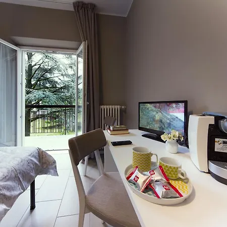 Rachele 3* טרנטו